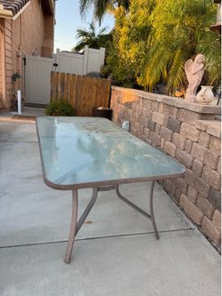 FREE GLASS TABLE