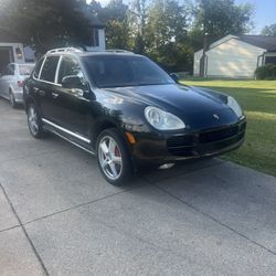 Porsche Cayenne V8 Turbo