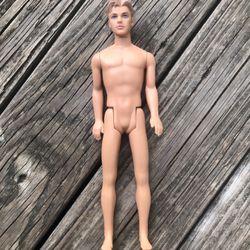 Vintage- 1968 Ken Doll-mattel 