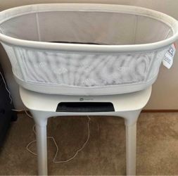 4 moms mamaroo bassinet