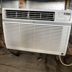 8k BTU Window Air Conditioner
