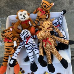 Assorted Animals (8) And Wooden Animals (8) Only Used As decoration For Baby Shower 