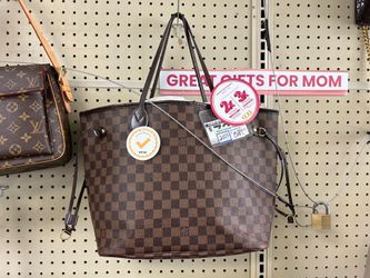Louis Vuitton purse