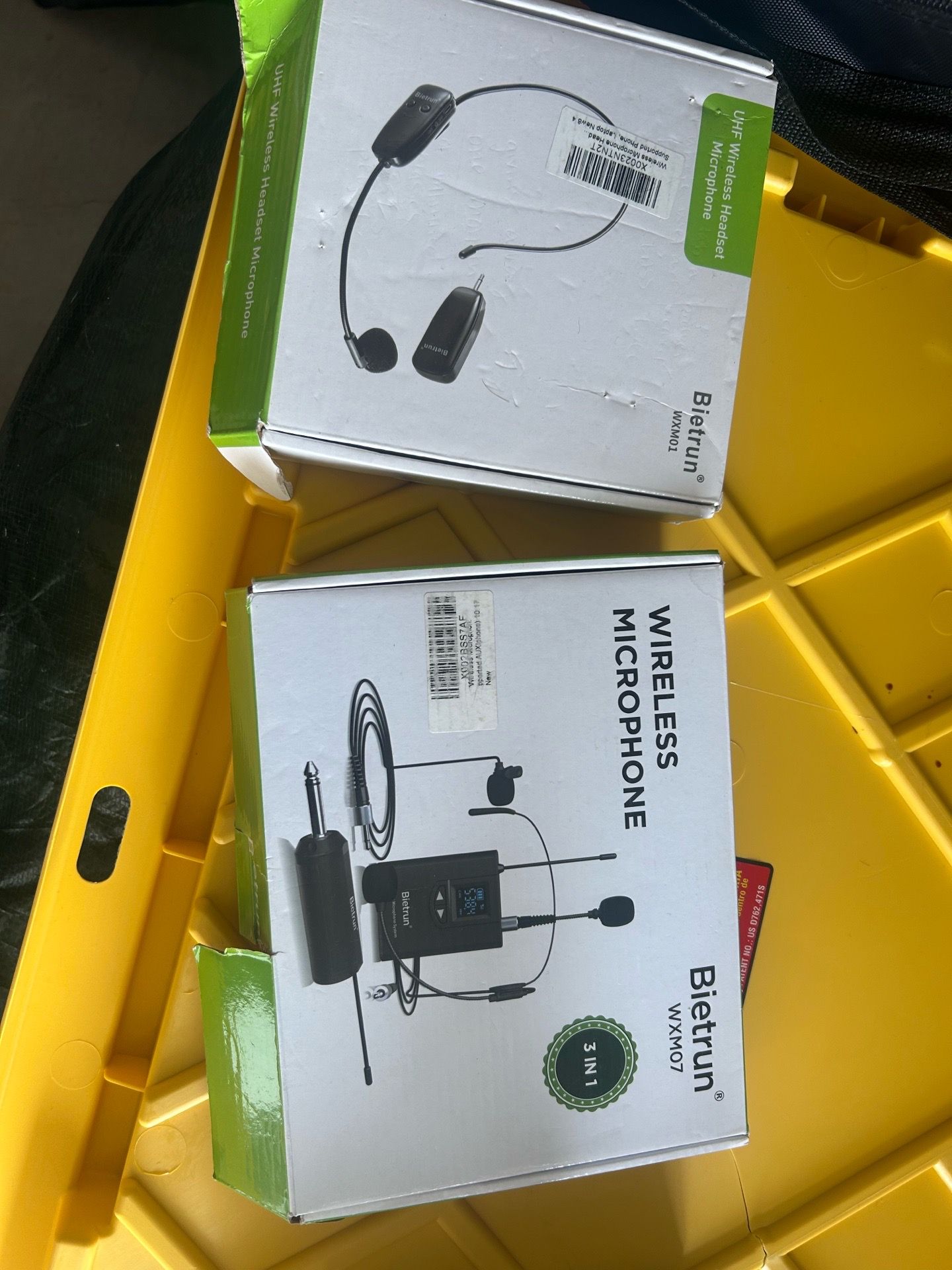 Wireless Microphones