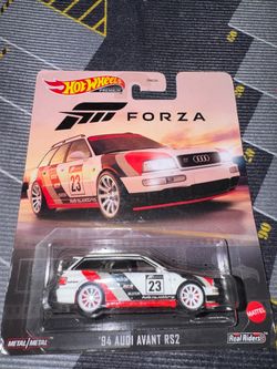 Hot Wheels Forza '94 Audi Avant RS2 Premium