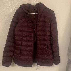 Packable Hoodie Jacket With Pouch Medium