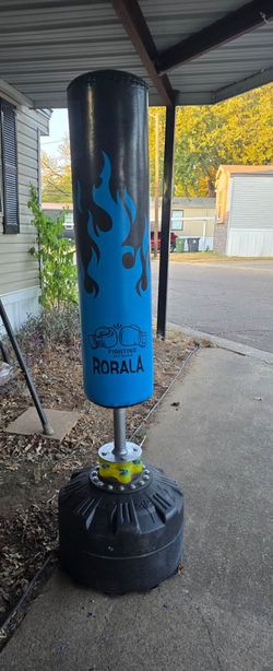 Floor punching bag