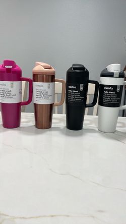 Owala Tumbler with Handle and Straw $20 each  – Set of 4