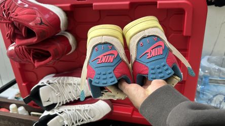 Jordan union 4 guava ice