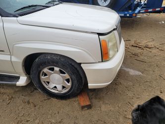 2003 escalade front end and parts
