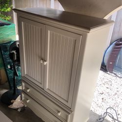 Tv Armoire