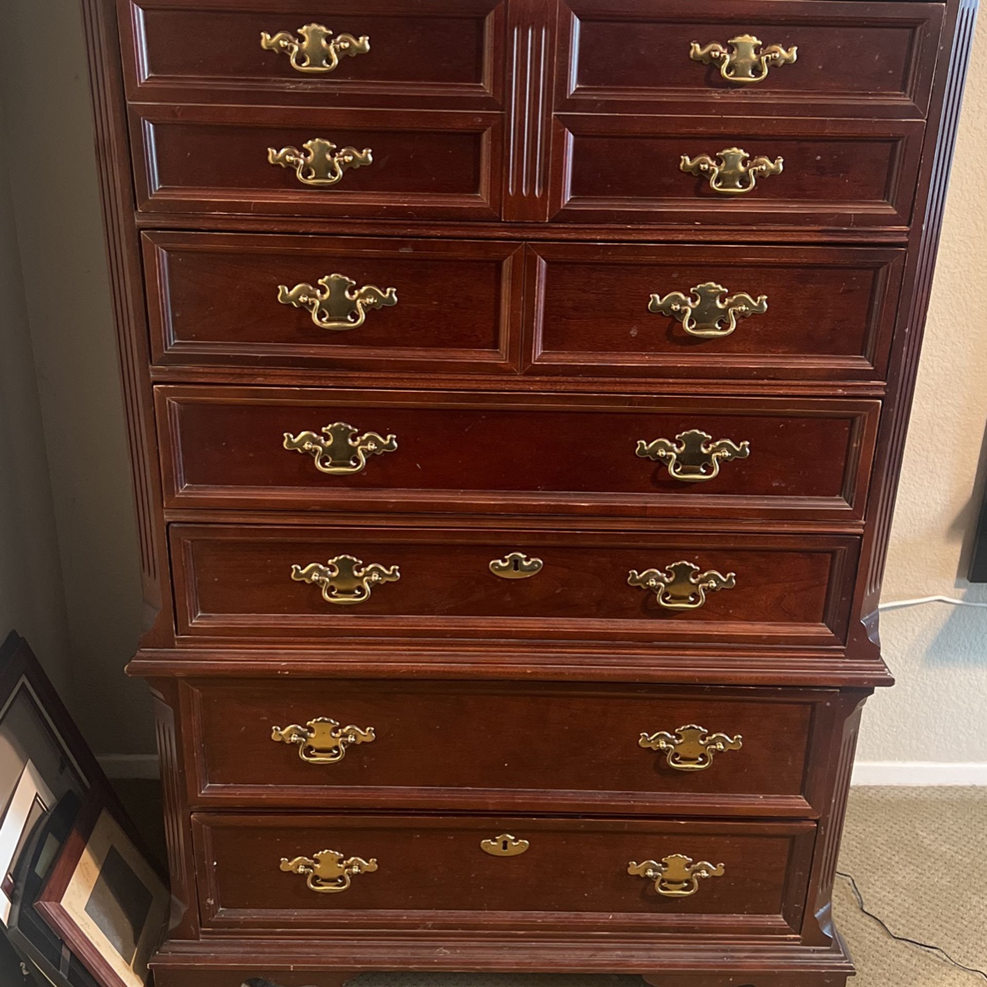 Dresser And Samsung TV