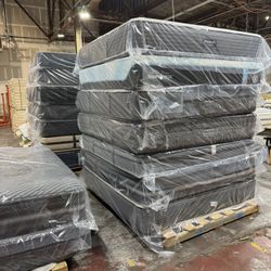 Mattress World 🌍 !!!😎