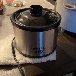 Brand New Crockpot Little Dipper