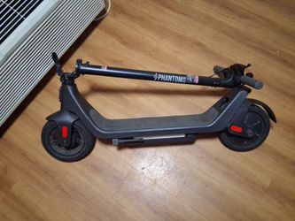 Phantom go go scooter