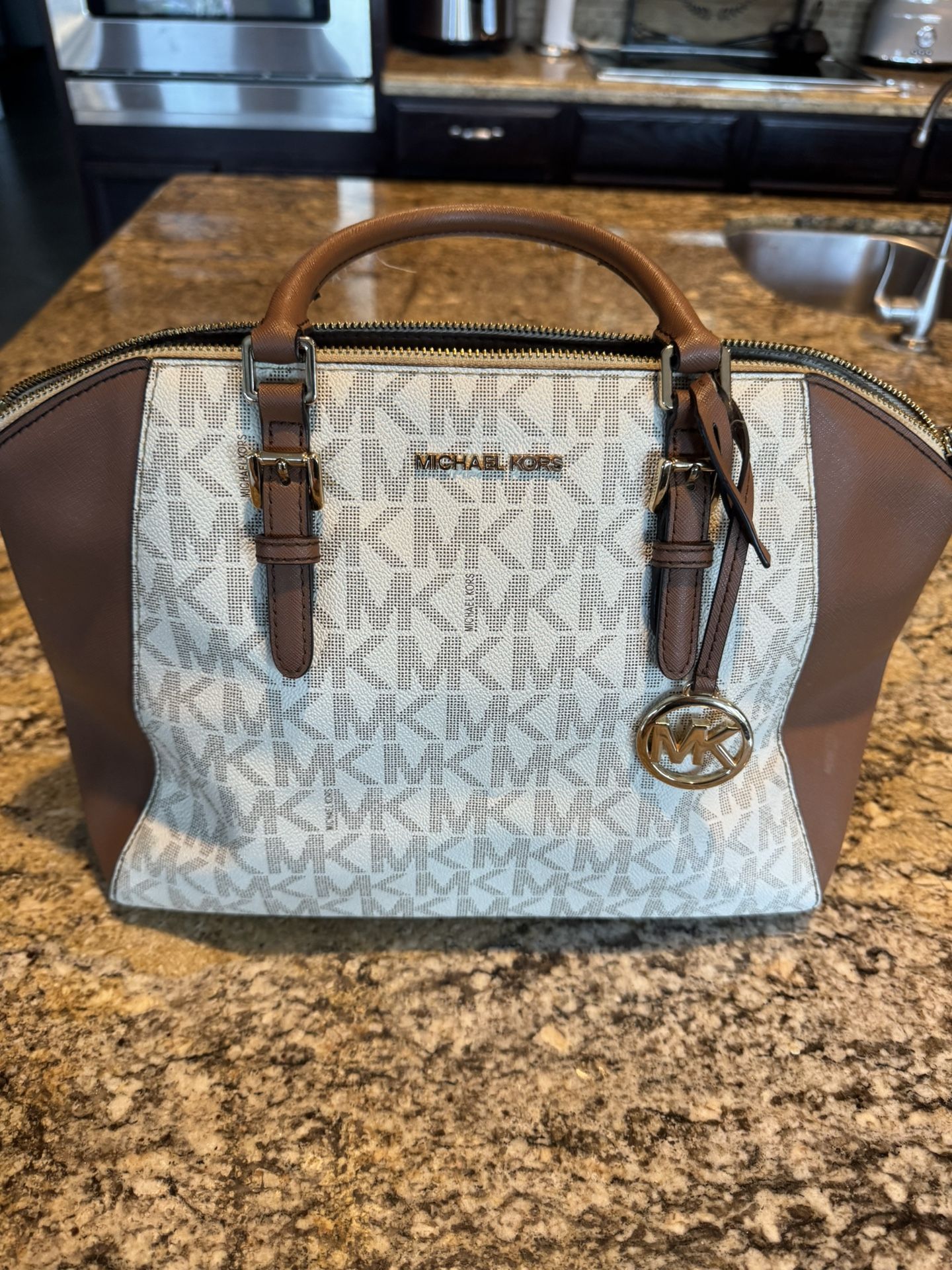 Michael Kors Ciara Medium Messenger Brown Leather Bag Vanilla Logo Gold