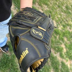 Franklin baseball glove