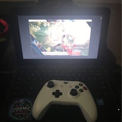 Xbox Controller And Dell Laptop Chromebook