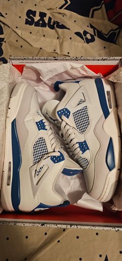 Jordan 4 Military Blue 👟🔥 size 12M