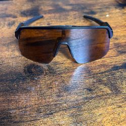 Oakley Sutro- Gold Iridium 