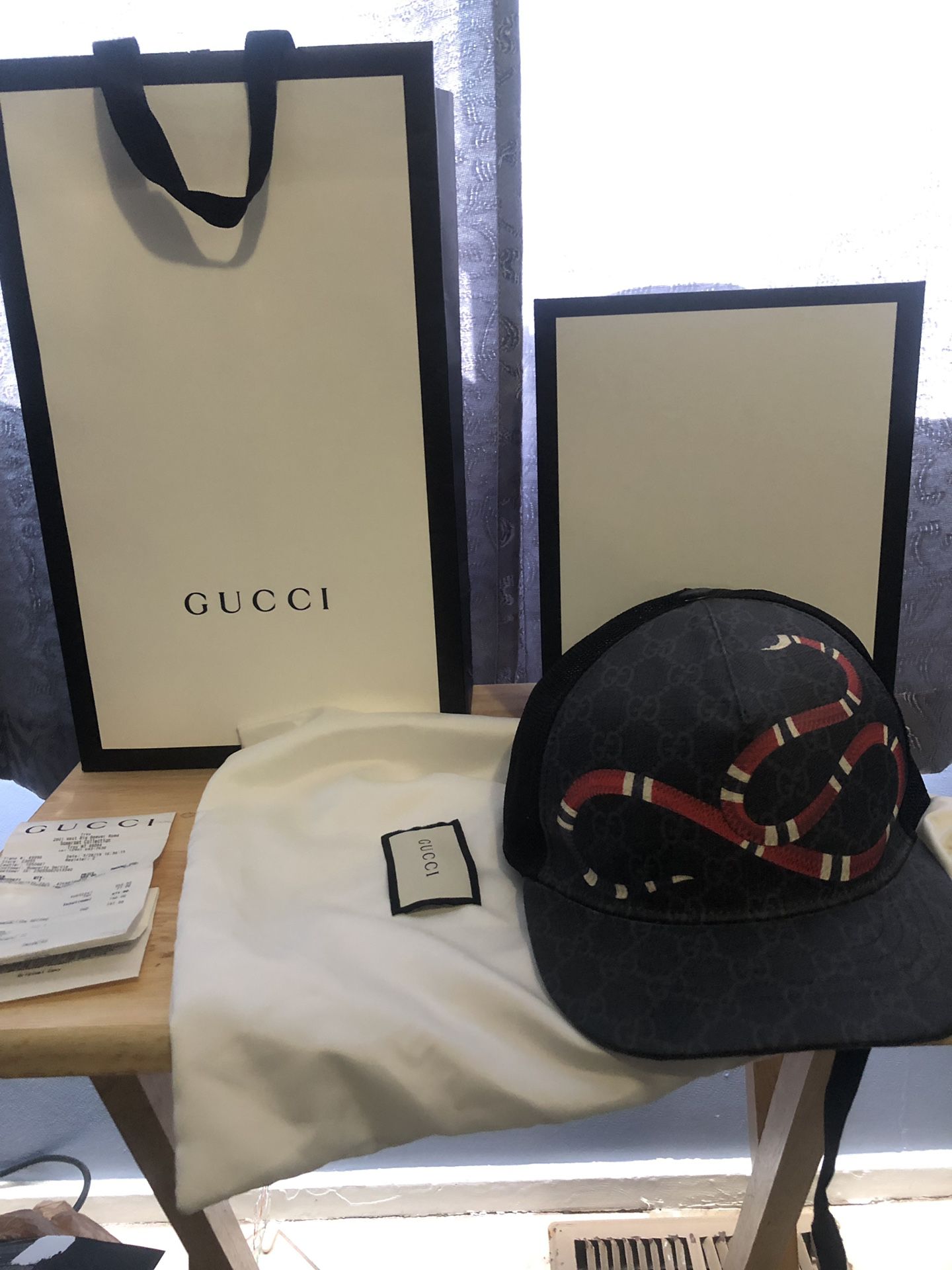 100% authentic Gucci hat