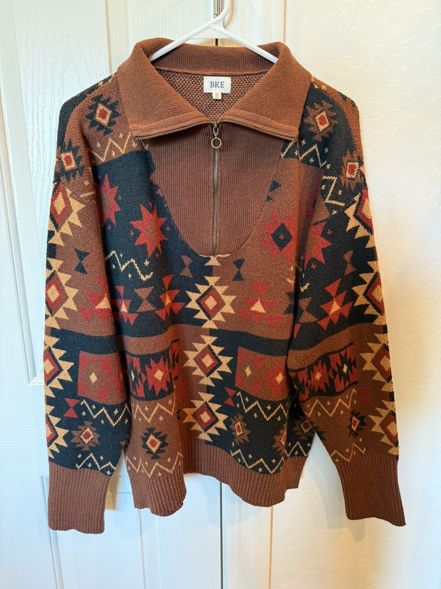 Buckle BKE Woman’s Navajo Sweater Sz Medium