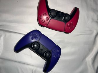 PS5 CONTROLLERS