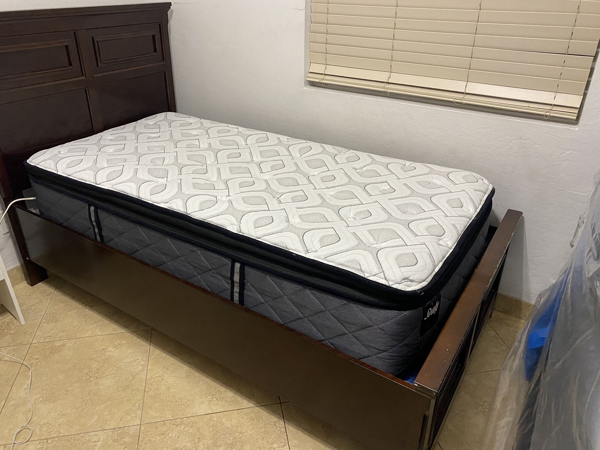 Twin Bed Frame And Twin Mattress With Twin Box