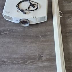 Epson PowerLite Pro G5200W Home Entertainment Bundle With Mountable Panoview 71" Screen $200