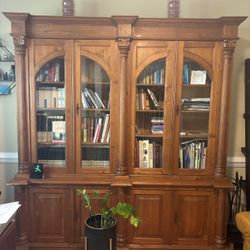 Ethan Allen Legacy English Vintage bookcase  