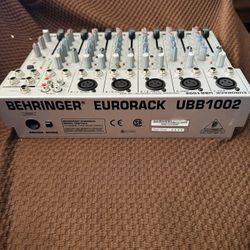 BEHRINGER EURORACK UBB 1002 MIXER PERFECT CONDITION  FIRM PRICE 