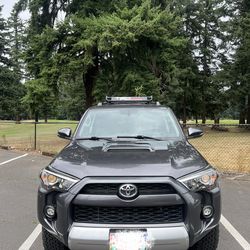 2018 Toyota 4RunnerTRD Off-Road Premium SUV