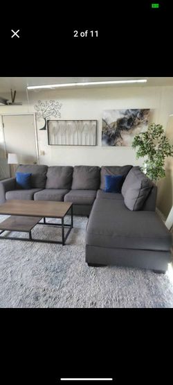 Gray Sectional Couch Free Delivery Ashley's Furniture 🛋️