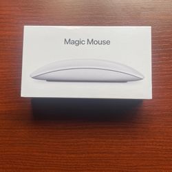Magic Mouse - White Multi-touch Surface (BRAND NEW UNSEALED)