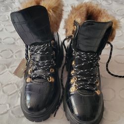 Women's Bamboo Combat Boots (Size 7)