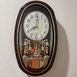 Small World Rhythm 4MH740 Mechanical Wall Clock 6 Melodies Working Rare Japan