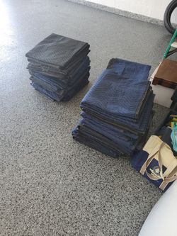 Moving Blankets