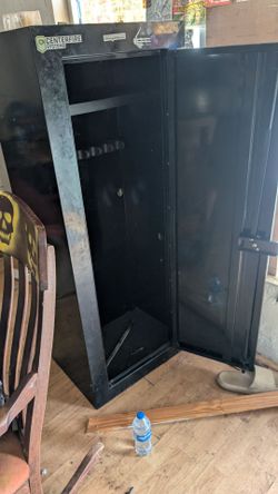 GUN SAFE I added new pictures.