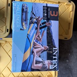 Intex Challenger - 3 person inflatable boat