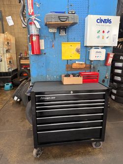 Black Snap-on Tool Box/cart
