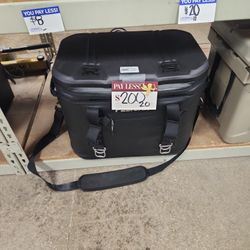 Pelican Cooler 2272