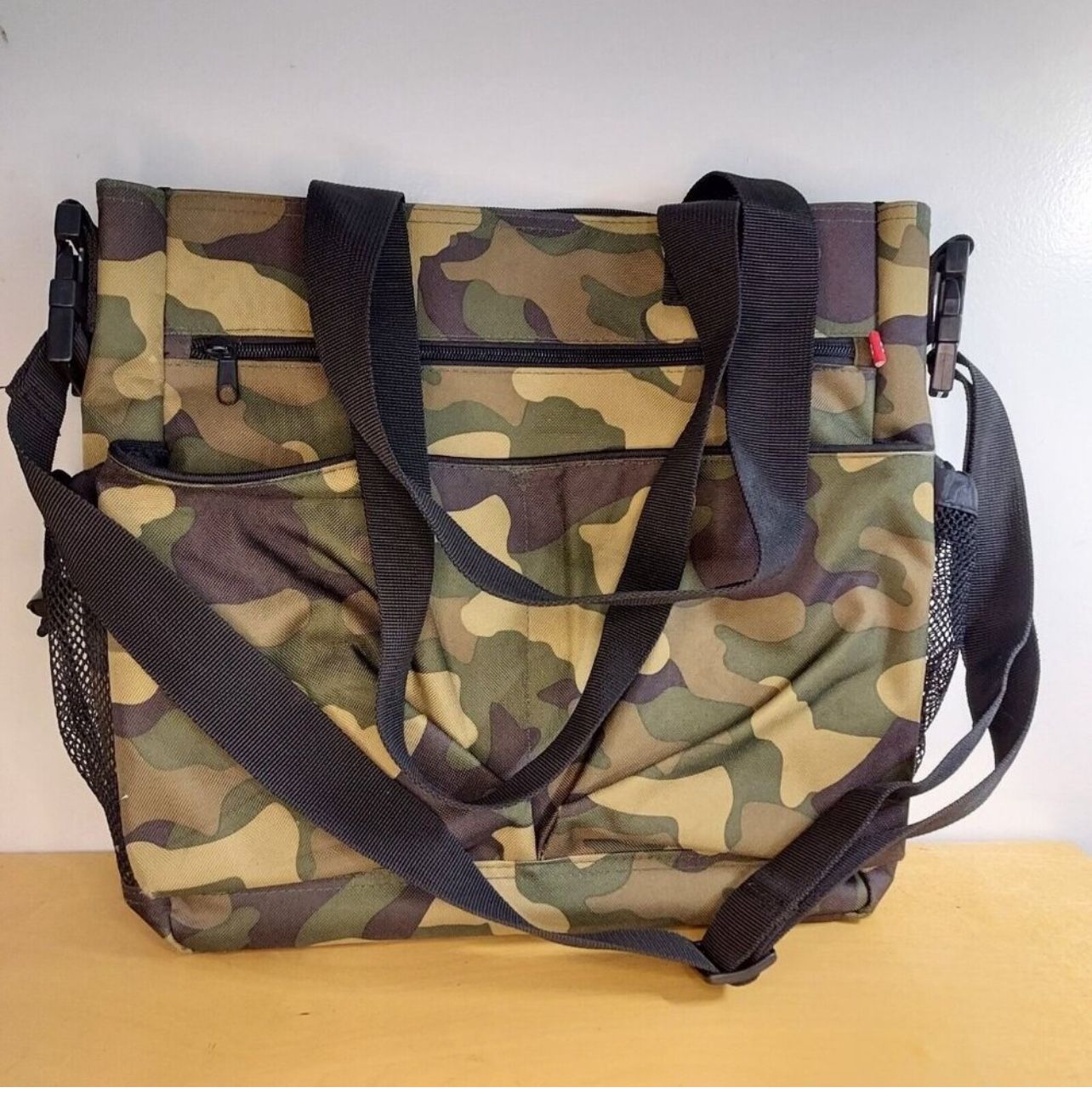 Camouflage Diaper Bag/Messenger Bag Army Green