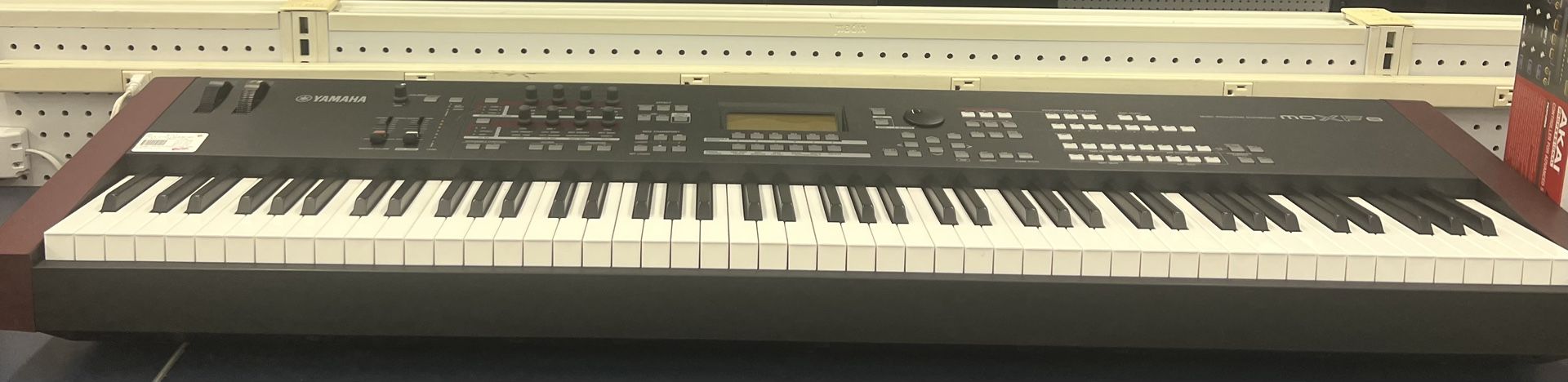 Yamaha Keyboard