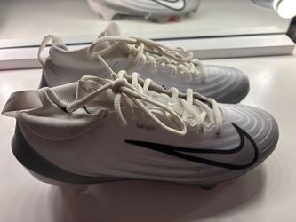 Nike Vapor Pro 1 Football Cleats