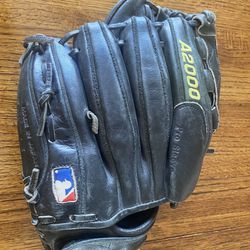 Wilson A2000  Infielders Glove