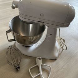 KitchenAid Mixer Tilt-Head 300 Watts 10 Speed w/ Bowl & Attachments KSM90PSWW