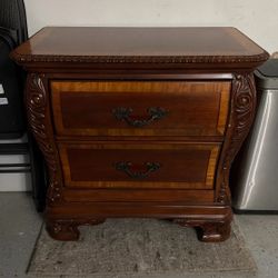 Wood Dresser