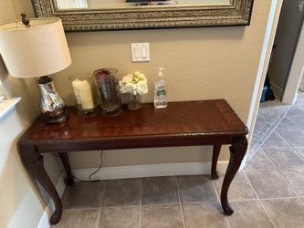 Entrance Table