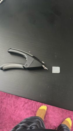 Dog nail clippers