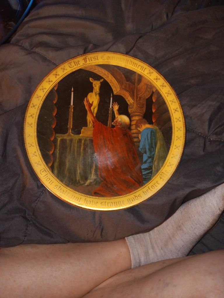 The Ten Commandments Plate Collection